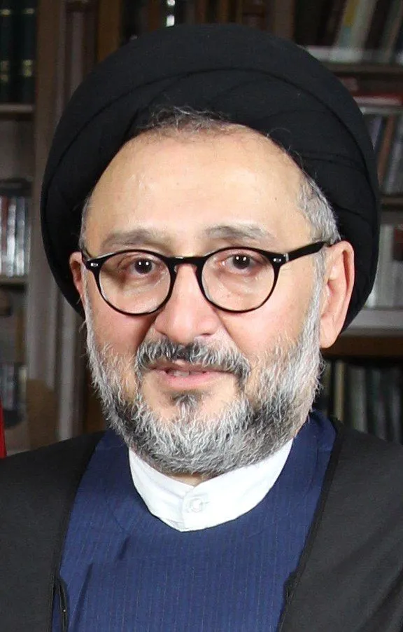 یادداشت مهم محمدعلی ابطحی - فاجعه‌ای دیگر در تصمیمات دولت انقلابی