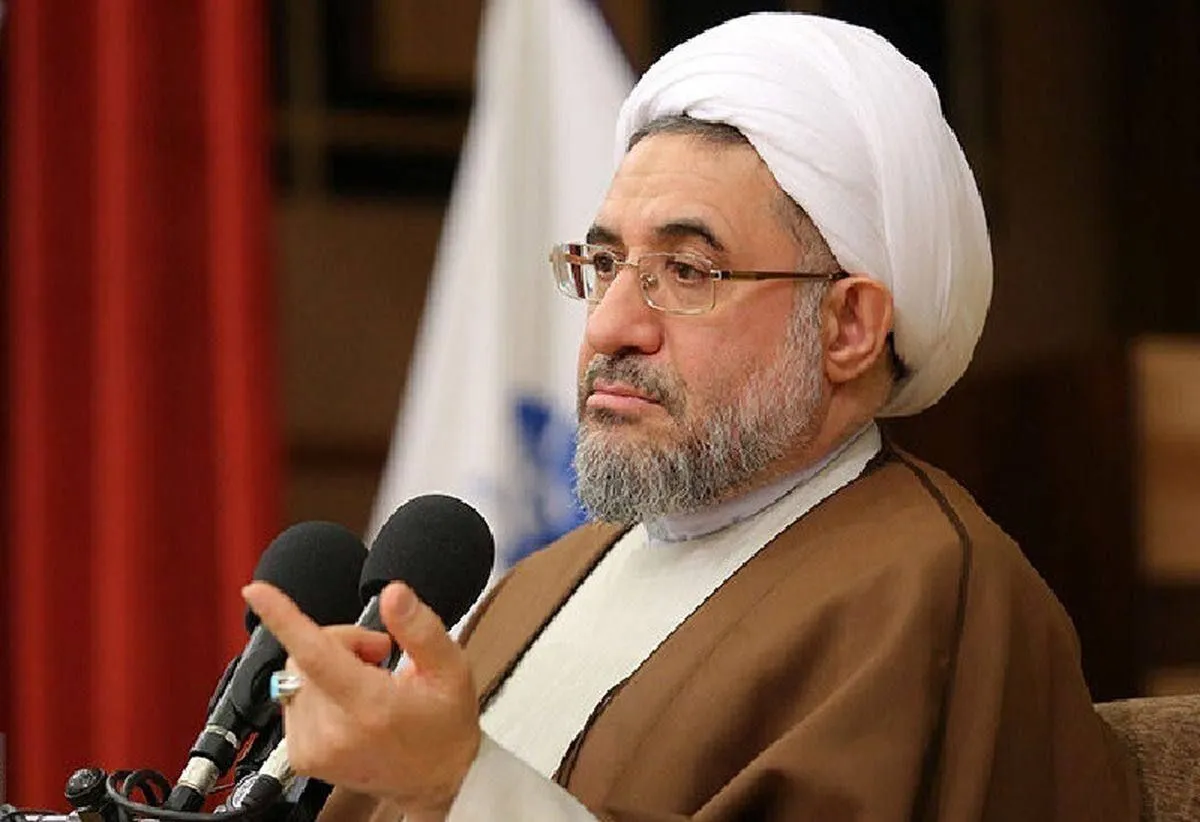 عضو جامعه مدرسین حوزه علمیه قم: از قوه قضاییه می‌خواهیم درباره اجرای حد شرعی محارب و مفسد فی‌الارض کوتاهی نکند