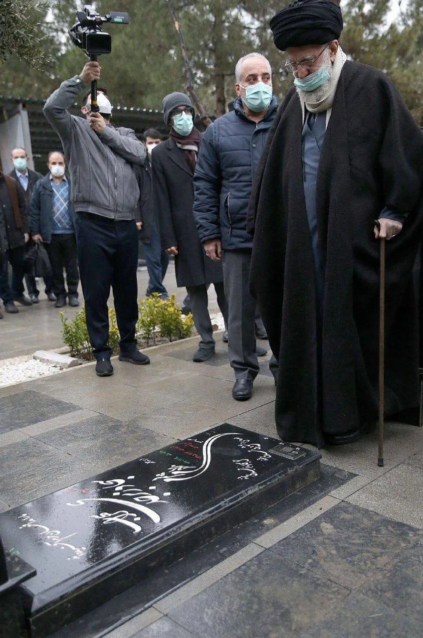 توییت سید مهدی رییس روابط عمومی دفتر رهبر جمهوری اسلامی که به سرعت حذف شد