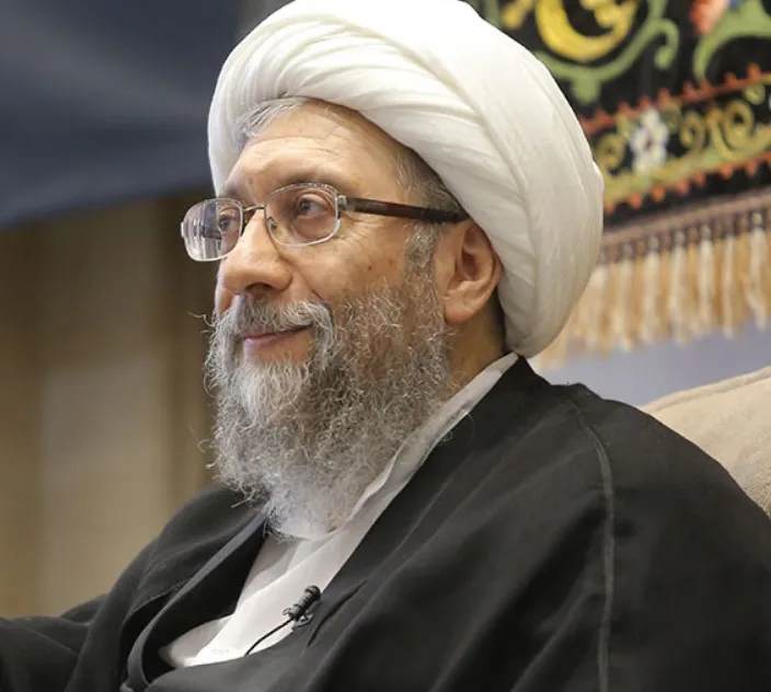 توصیه مشفقانه مهم به آیت‌الله شیخ صادق لاریجانی