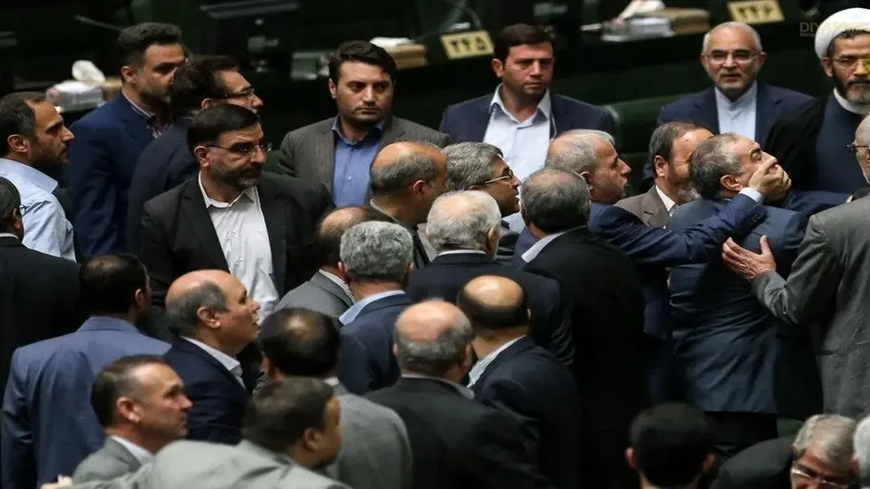 تشنج در مجلس بر سر فیلترینگ