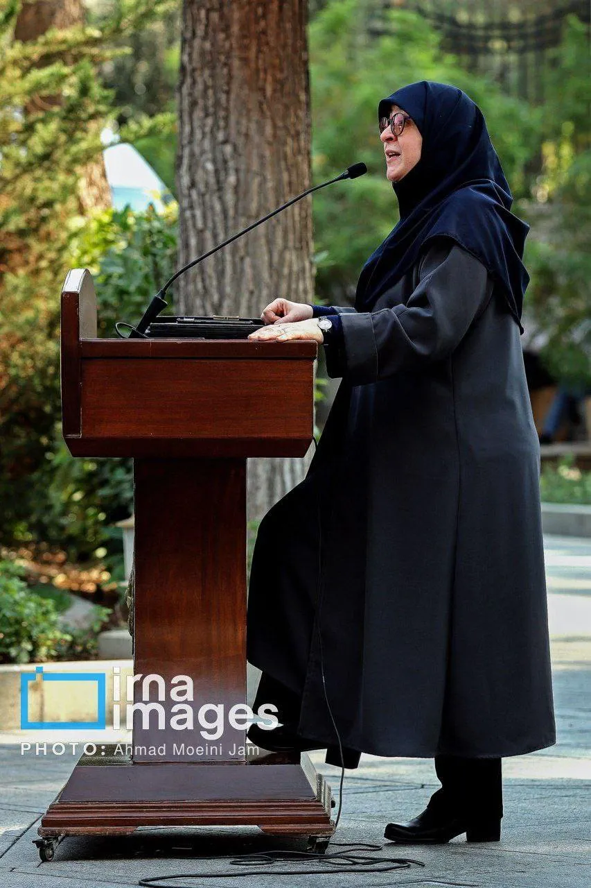 تصویری از سخنگوی هیات دولت جمهوری اسلامی
