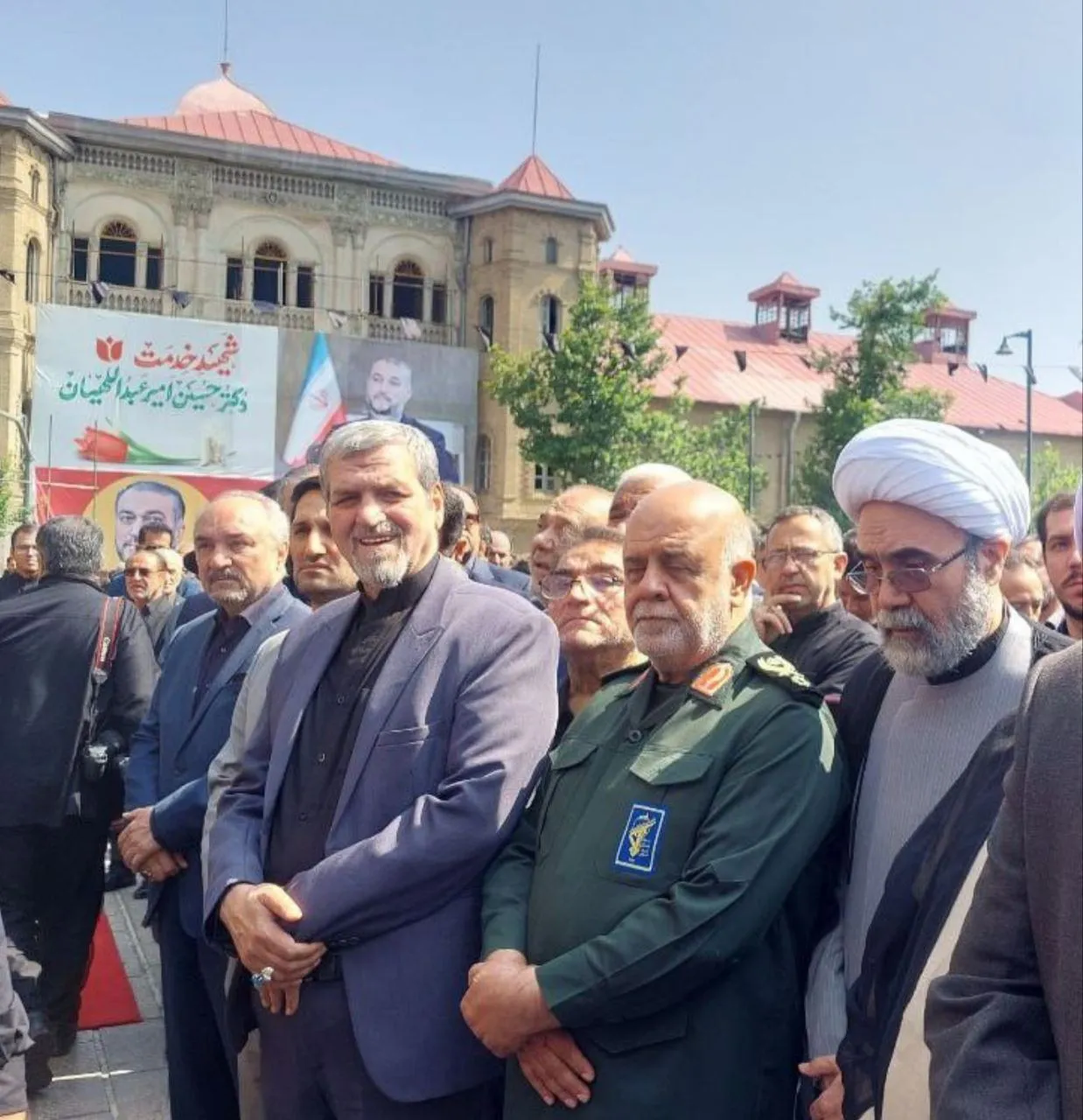 سردار سرتیپ پاسدار ایرج مسجدی سفیر سابق جمهوری اسلامی در بغداد و معاون فعلی نیروی قدس سپاه در مراسم تشییع حسین امیر عبداللهیان وزیر امورخارجه