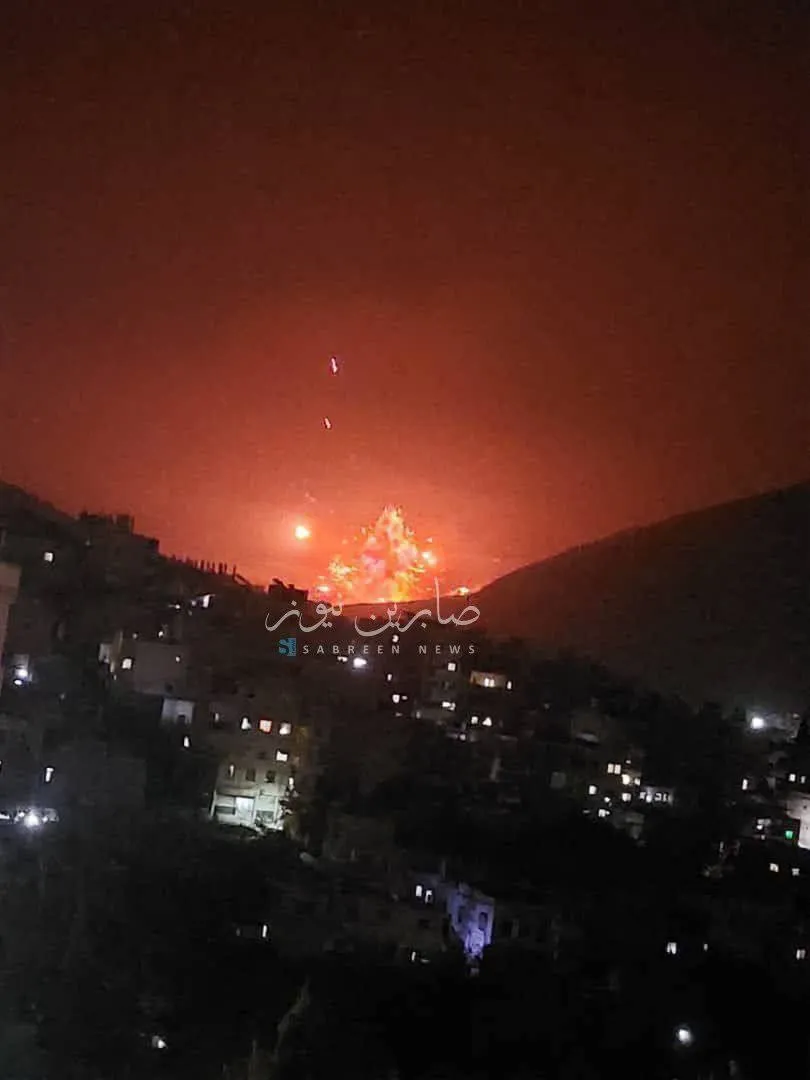 حملات دقایقی پیش ارتش اسرائیل در شهر عین منین در حومه دمشق