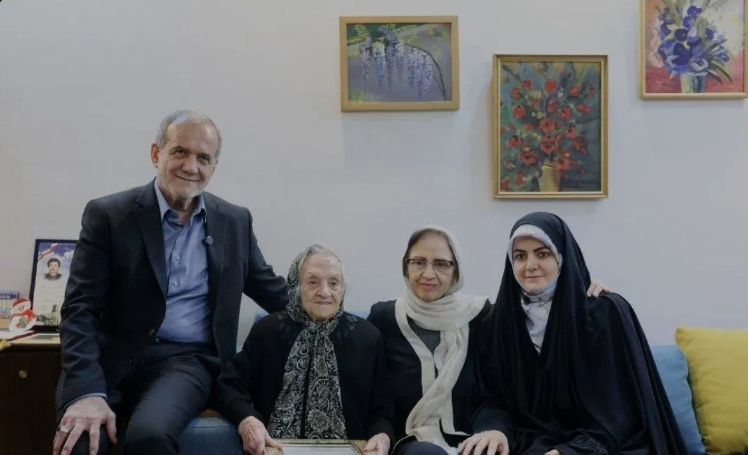 دیدار رئیس جمهور با خانواده دو شهید مسیحی/پاد 