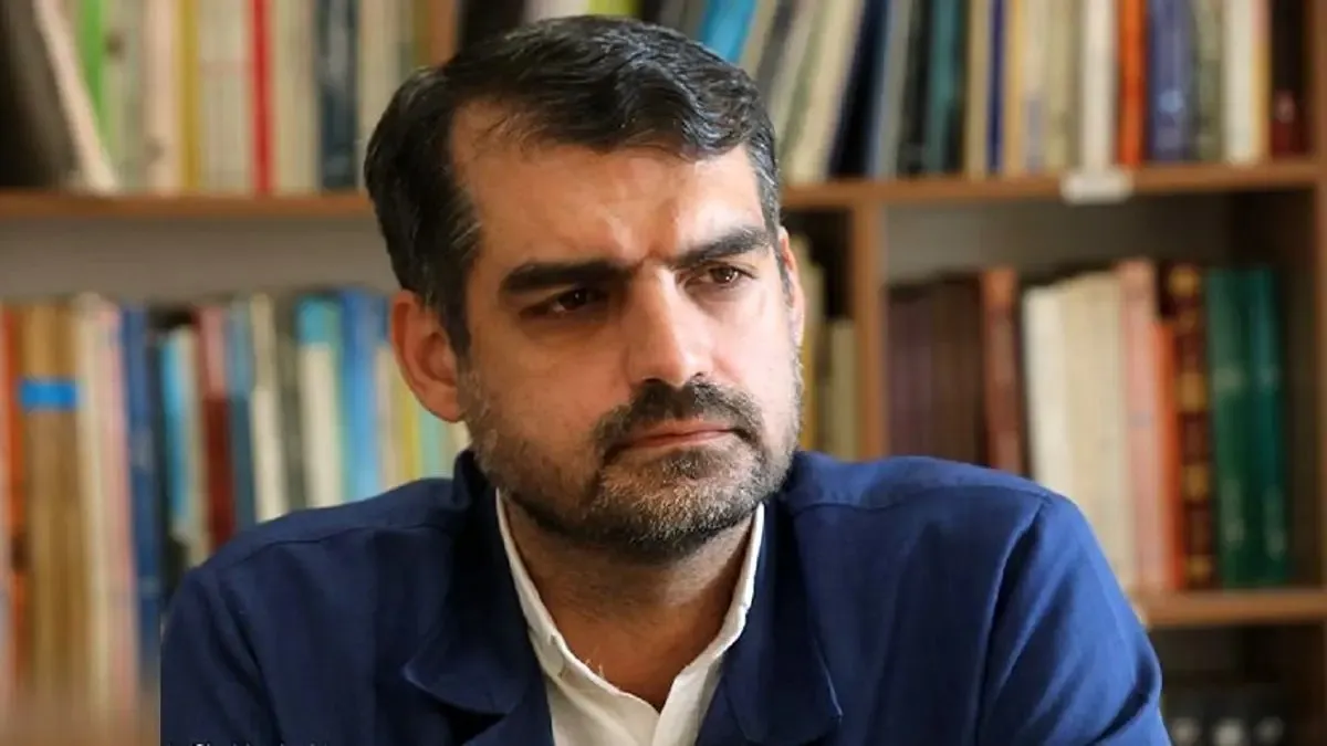 نماینده قم حامیان مذاکره را تهدید کرد/ آنها «جریان نفوذ» و «فاقد شرافت» هستند/ اگر بر شرافت فروشی خود اصرار کنند دیگر به یادداشت بسنده نخواهیم کرد