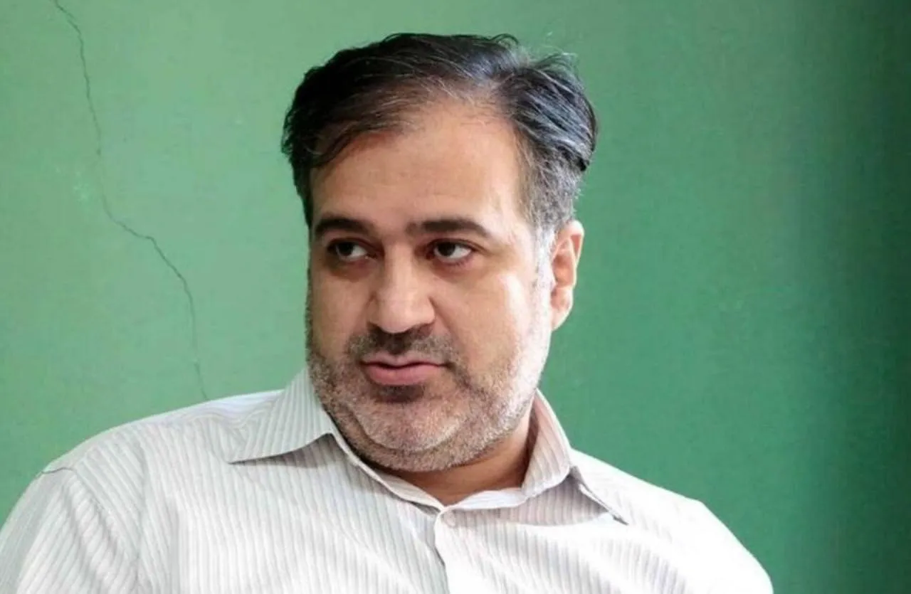 «مهدی محمودیان»، فعال سیاسی راهی زندان شد 
