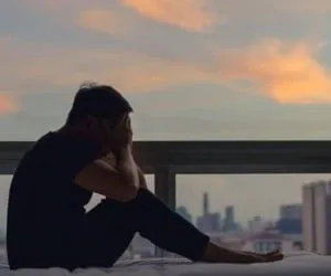 تمام علائم و نشانه های مهم افسردگی در زنان و مردان