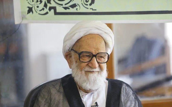 آیت الله شیخ مسعودی خمینی: به‌عنوان یک طلبه کوچک از مقام معظم رهبری تقاضا دارم که عفو عمومی اعلام بفرمایند /مقامات حتی در جلسات دو نفره حرف نزنند، بنویسند