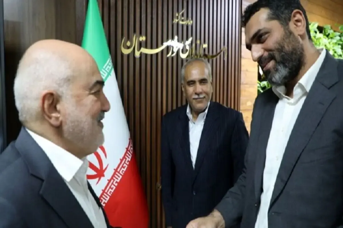 یک سوال ساده: عبدالعظیم شمخانی از سرپرستی فرمانداری اهواز برکنار خواهد شد یا استعفا خواهد داد یا خیر؟