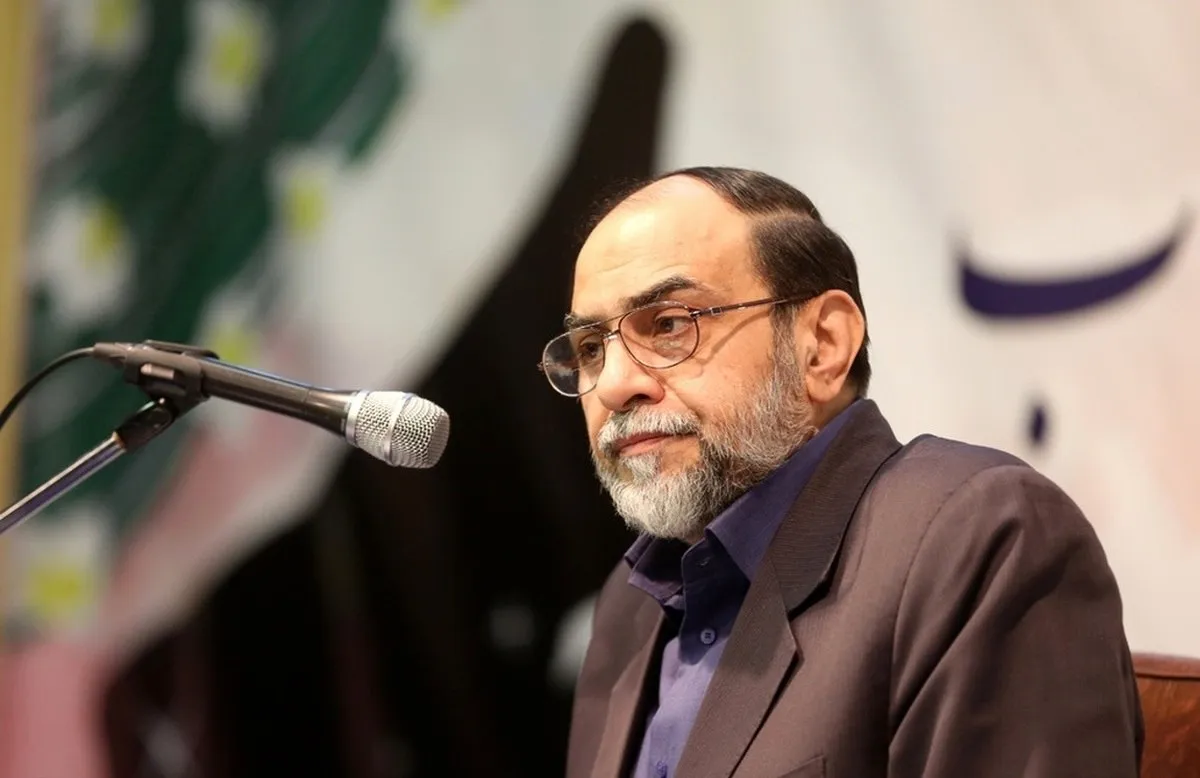  روزنامه اطلاعات خطاب به رحیم پور ازغدی: «قلم شرم دارد از بازگویی سخنان شما درباره بانوان»/تکرار آزمون‌های پرحادثه شهریور ۱۴۰۱ را متوقف کنید!