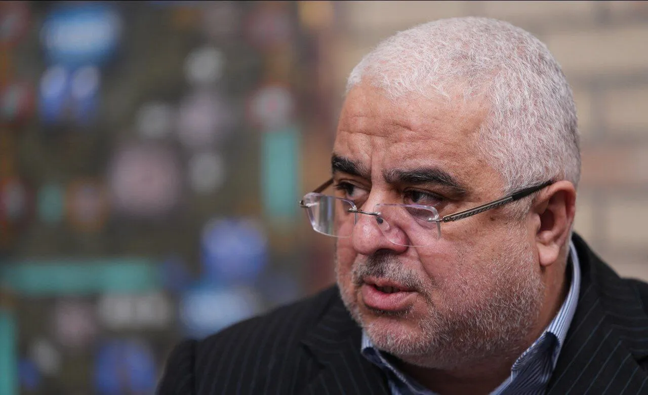  جعفرزاده: چرا فکر می کنید مردم اسیر و برده شما هستند؟