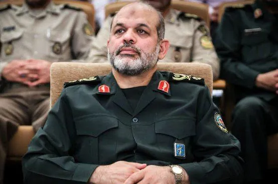  آیا منبعد نیز وی رسماً سردار وحید شاهچراغی خواهد بود؟