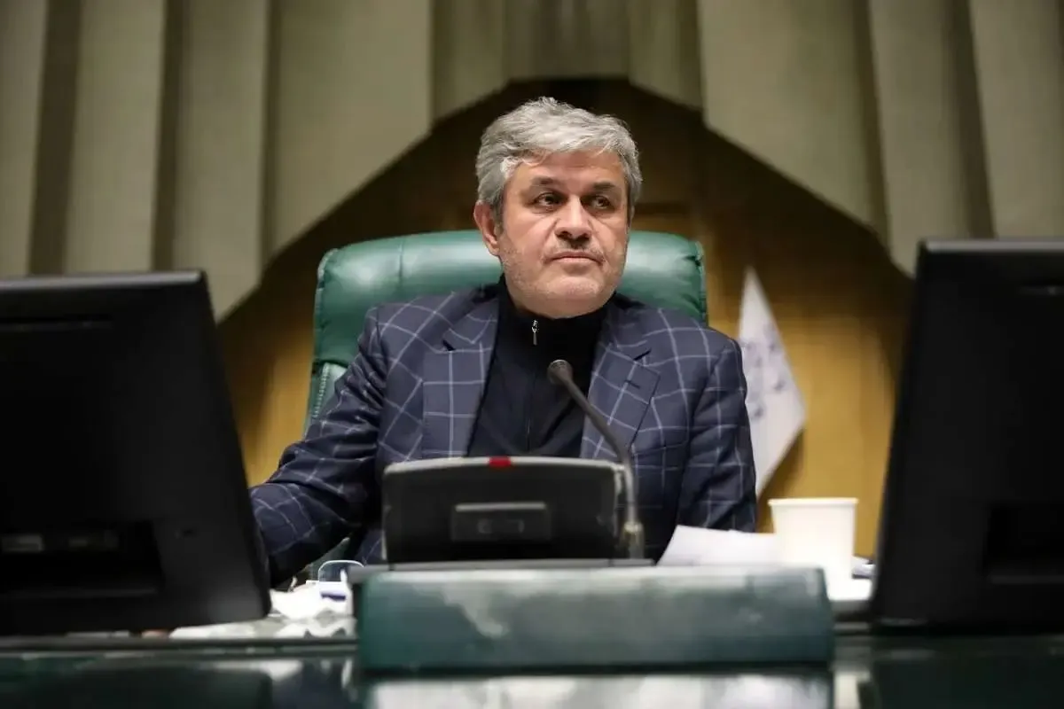  یک سوال کاملا ساده درباره حاج غلام