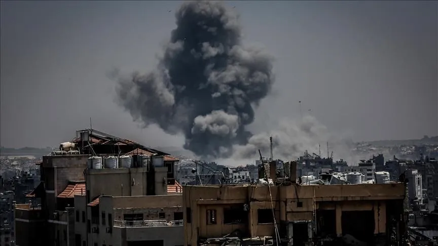 دقت کردید بعضی از فعالان رسانه‌ای داخل و بخصوص خارج که ناگهان اسامی فرماندهان و یا مسئولان جایگزین جمهوری اسلامی را پیش از اعلام رسمی، رسانه‌ای و تحلیل میکردند، دیگر هیچ نامی را اعلام نمی کنند؟