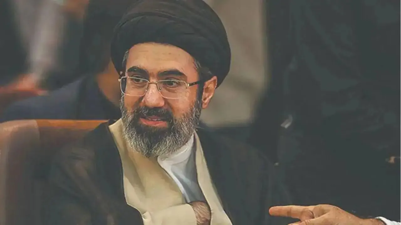 روزنامه همشهری در یک فایل ویدئویی به این پرسش پرداخته است که چرا تاکنون هیچ فایل صوتی یا تصویری از رهبر سوم منتشر نشده است