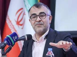 یک سوال ساده: چه کسانی و با چه هدفی در پی برکناری هادی خانی از ریاست مرکز اطلاعات مالی و دبیری شورای عالی مبارزه با پولشویی و تامین مالی تروریسم و تضعیف این مرکز هستند؟ بعدا بیشتر خواهم نوشت...