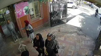 سرقت خشن دستبند طلا از زن جوان در خیابان شریعتی