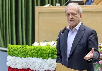  پزشکیان: ترامپ به ما گفته خطرناک! ما ۶۰ هزار زن و بچه و کودک را در عرض یک سال نابود کردیم یا شما؟ ما آب و نان را بر مظلومان بستیم؟