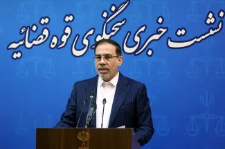 جهانگیر: فرمانده کل قوا هنوز برای کشور شرایط جنگی اعلام نکرده‌اند