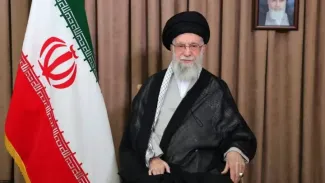 موافقت رهبر جمهوری اسلامی با عفو و تخفیف مجازات جمعی از محکومان