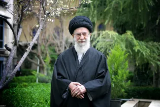 منظور من از قدم بعدی صرفاً سخنرانی آیت‌الله که برای خنثی کردن شایعات مرتبط بود نیست