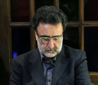 همسر سید مصطفی تاج زاده زندانی سیاسی، از شایعه احتمال آزادی وی خبر داد