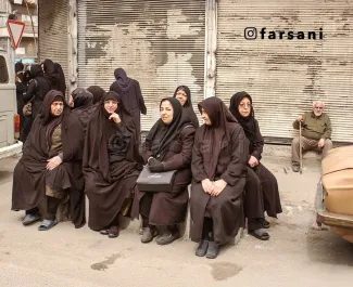  اینجا تهران، محله نواب و رودکی در غرب تهران است ۱۲ اسفند ۱۳۸۲ روز عاشورا