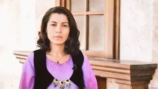 آن‌ها با بیان اینکه رهایی «ما» مردم ایران از «دیکتاتوری حاکم بر کشور» به همت مبارزه توده‌ها و با توسل به نیروهای اجتماعی