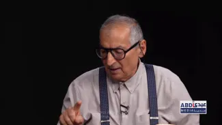  صادق زیباکلام: در دی‌ماه ۹۶ برای اولین بار برخی دانشجویان دختر دانشگاه تهران روسری‌های خود را برداشتند
