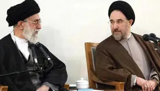 مشورت سید محمد خاتمی با آیت‌الله خامنه‌ای برای استعفا از ریاست جمهوری