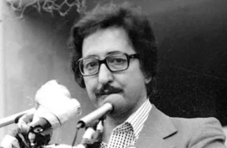 ابوالحسن بنی‌صدر در سال‌های جوانی