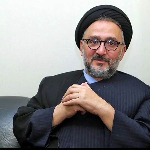 محمد خاتمی نقشش در فتوای ارتداد سلمان رشدی را تکذیب کرد