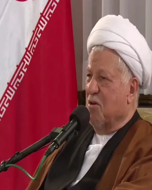  از اول انقلاب تاکنون، عده‌ای میدان دار شده اند و هاضمه آنان، چیزی جز دعوا را هضم نمی کند