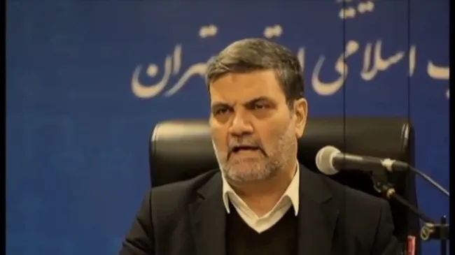 بخشی از مصاحبه مازیار ابراهیمی با بی‌بی‌سی فارسی که تایید میکند قاضی صلواتی به او گفته بود که اعدام میشود و برای شکنجه طناب دار را دور گردنش انداخته بودند.
