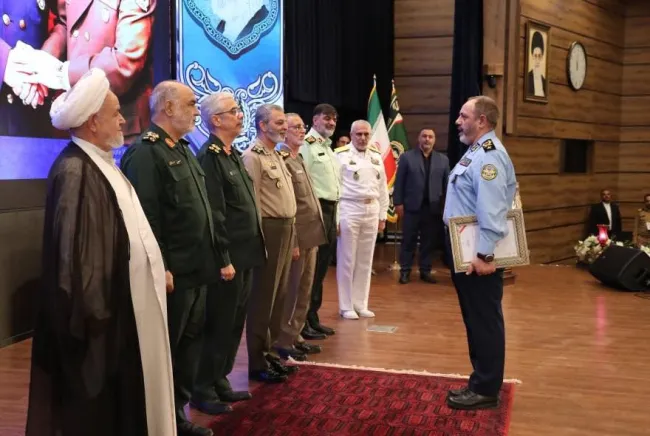 امیر نصیرزاده به‌عنوان وزیر جدید دفاع معارفه شد