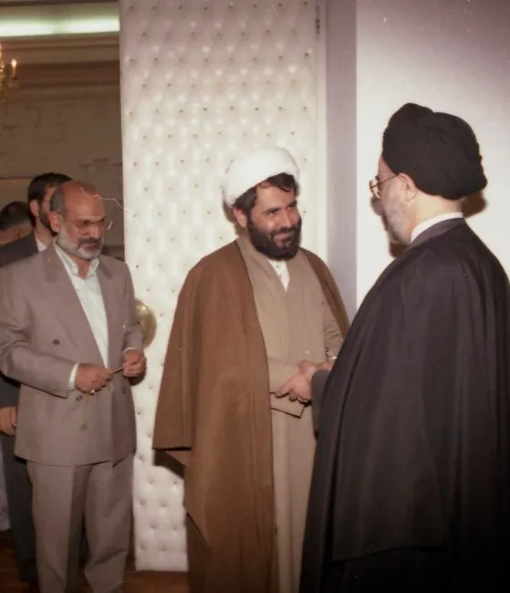 شیخ حسین طائب در محضر سید محمد خاتمی رییس جمهور اصلاحات