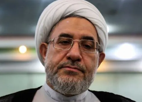 نماینده مجلس خبرگان: ولایت یعنی اگر حاکم دستوری داد، باید اجرا گردد/ ولایت به معنی تامین مصالح مردم است لذا باید این ولایت مطلقه باشد