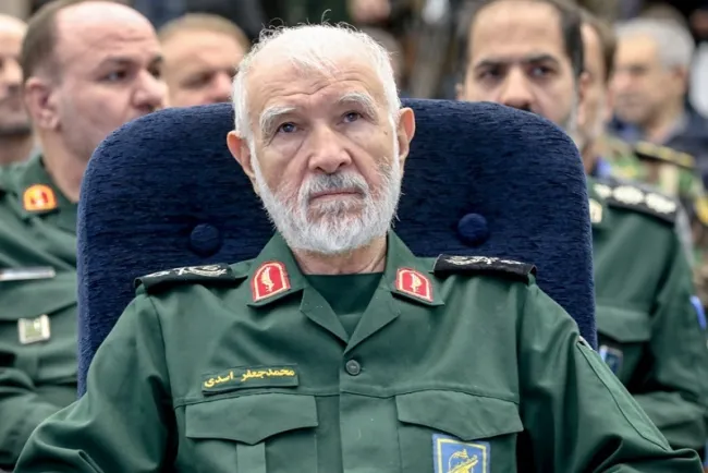 ما به حزب‌الله مهمات میدهیم و نگران هم نیستیم اعلام کنیم حزب‌الله وصل به ماست و ما به آنها آموزش میدهیم.