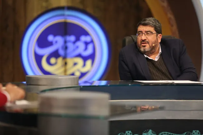 فواد ایزدی: اینکه مردم آمریکا به ترامپ رای دادند، نشانه افول آمریکاست