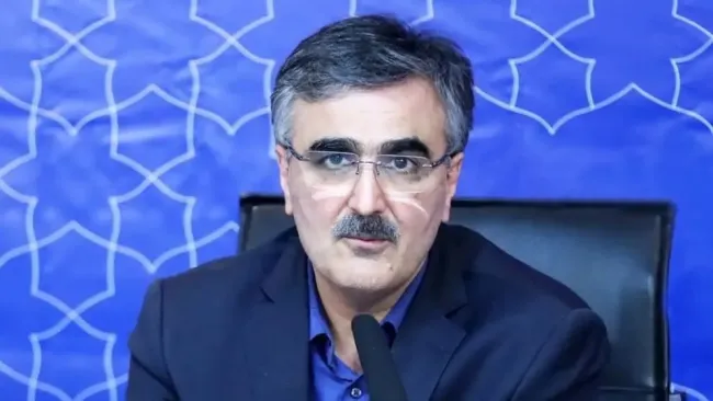  رئیس کل بانک مرکزی: اقتصاد ما اقتصاد ۸ سال پیش که ترامپ آمده بود نیست. بازار ما تاب آوری لازم را دارد. وابستگی های ما در اقتصاد به شدت کاهش پیدا کرده است.