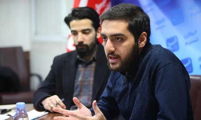  یکی از مسئولان بسیج دانشجویی خطاب به وزیر