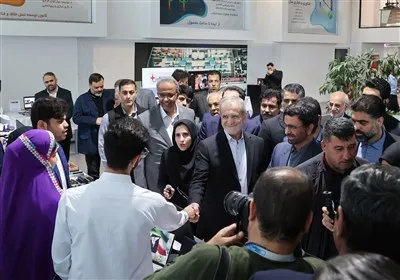 Donating 150 kilograms of gold to help the Resistance Front