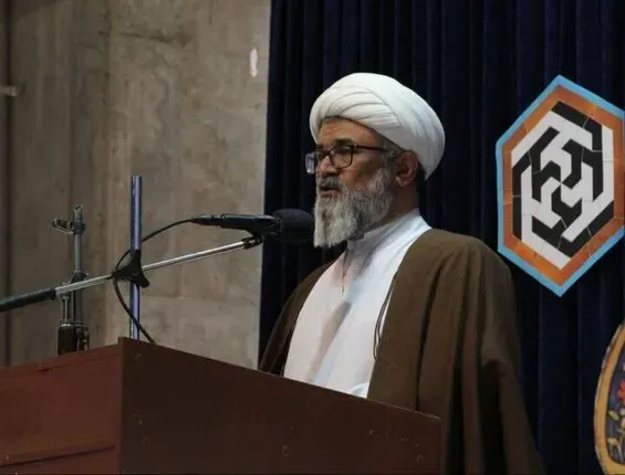 درخواست امام جمعه پردیسان قم از آیت‌الله خامنه‌ای