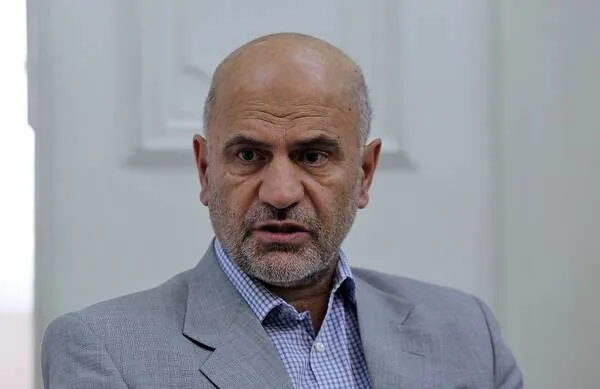 فرشاد مومنی، اقتصاددان و استاد دانشگاه: مسئولان از حوادث ۱۴۰۱ عبرت نگرفته‌اند و به دنبال تکرار آن هستند