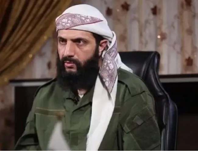  لحظه ورود احمد الشرع جولانی رئیس اداره عملیات نظامی مخالفین سوری به دمشق