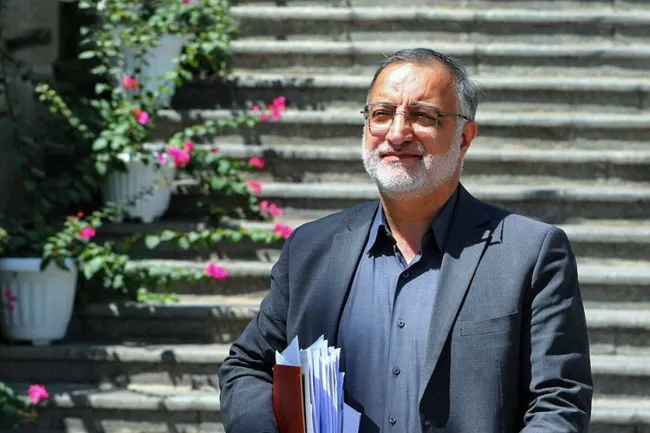 زاکانی: در حال گذران شرایط بسیار خطیری هستیم