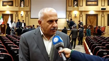 دغدغه فعالان اقتصادی، عدم مداخله در قیمت‌گذاری سامانه ارز تجاری است