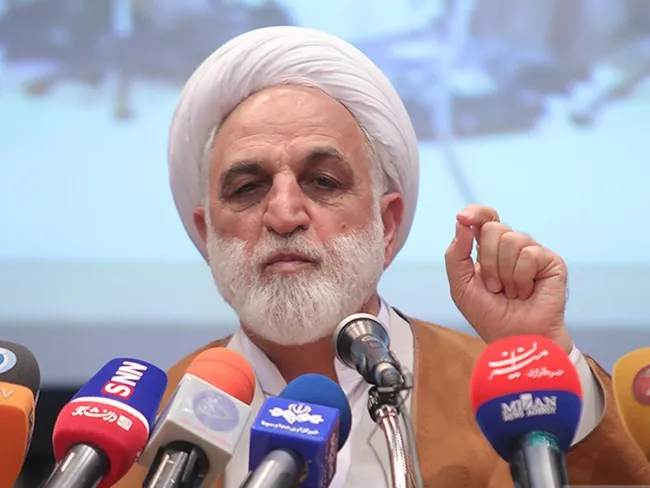 اژیه: معیار انقلابی‌گری بودن احترام به همه قانون است