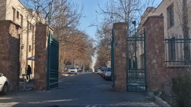 ابهاماتی در ماجرای زورگیری و قتل امیرمحمد خالقی که باید پاسخ داد